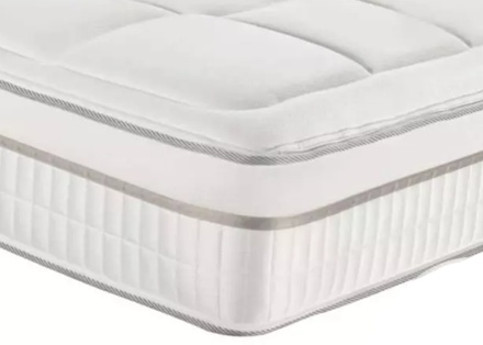 Sleepeezee Boutique Rhode Island Mattress + Premium Divan Bed