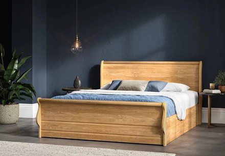 Emporia Windsor Solid Oak Ottoman Bed Frame
